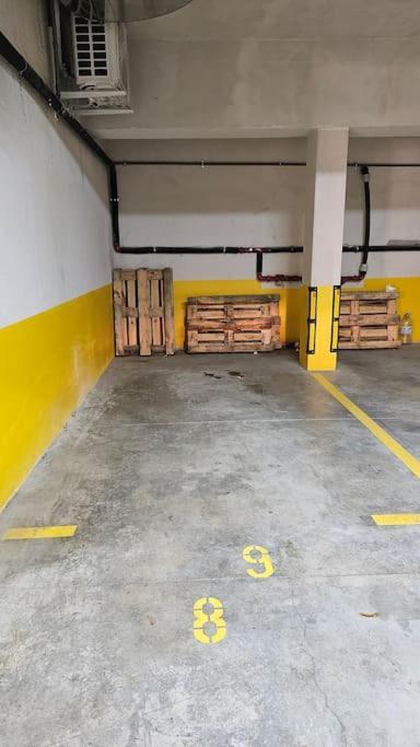 Serenity In The Heart Of Varna With Parking Bagian luar foto
